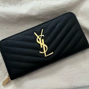 SAINT LAURENT MATELASSÉ ZIP WALLET